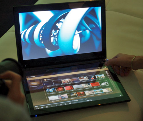 Acer Iconia – ноутбук с двумя сенсорными экранами